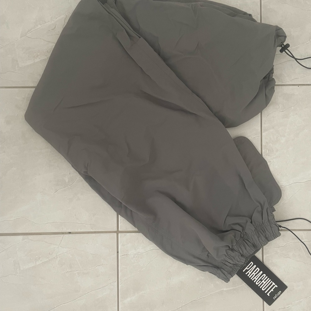 Cargo, Parachute Pants